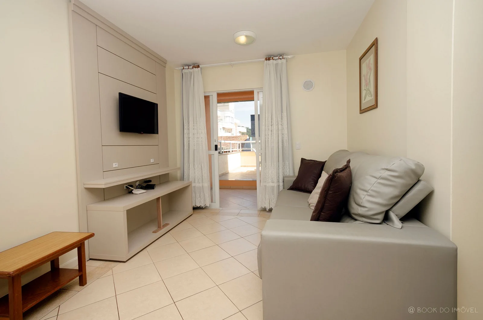 Foto oficial · Vista Bella — Apartamento 104, 2 dormitórios, fundos com terraço · 9