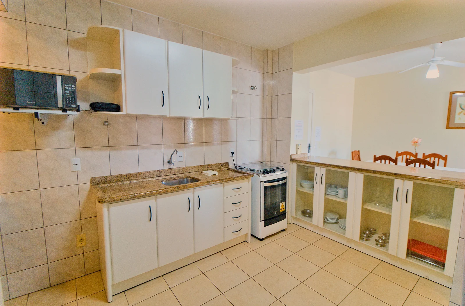 Foto oficial · Vista Bella — Apartamento 104, 2 dormitórios, fundos com terraço · 16