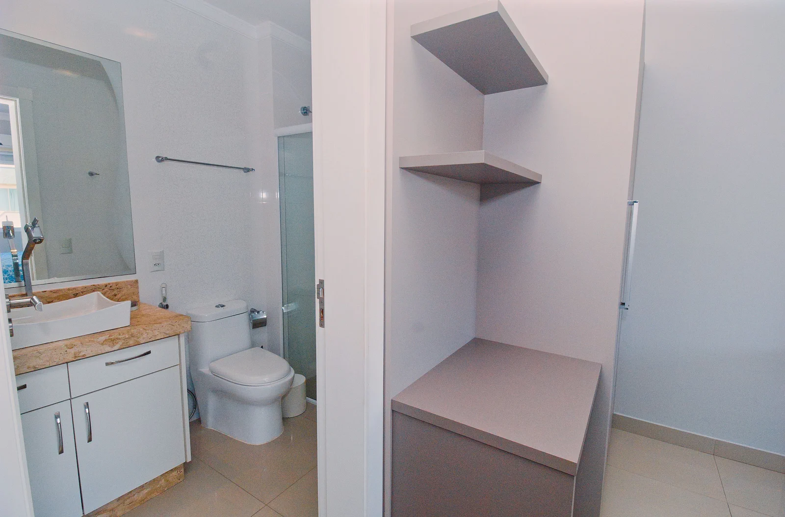 Foto oficial · Baía dos Golfinhos — Apartamento 304, 2 dormitórios · 19