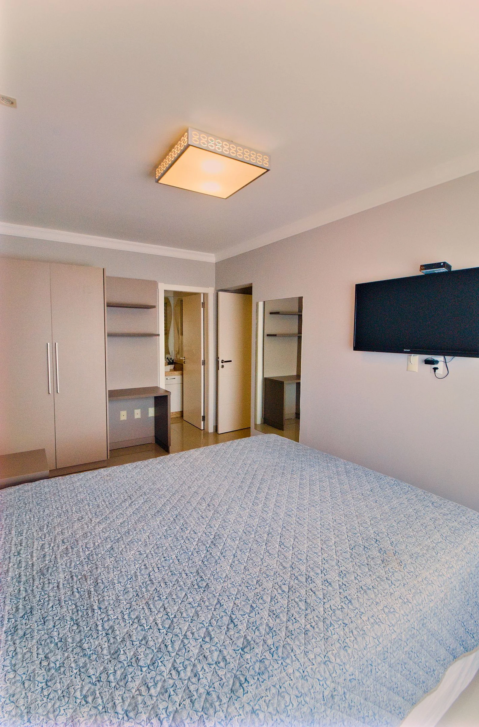 Foto oficial · Baía dos Golfinhos — Apartamento 303, 2 dormitórios · 3
