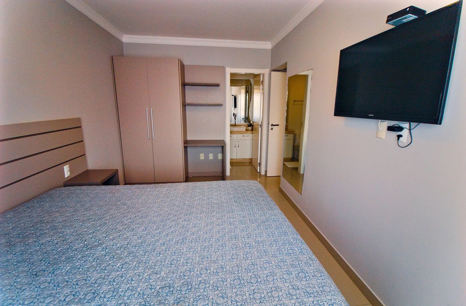 Foto oficial · Baía dos Golfinhos — Apartamento 303, 2 dormitórios · 4