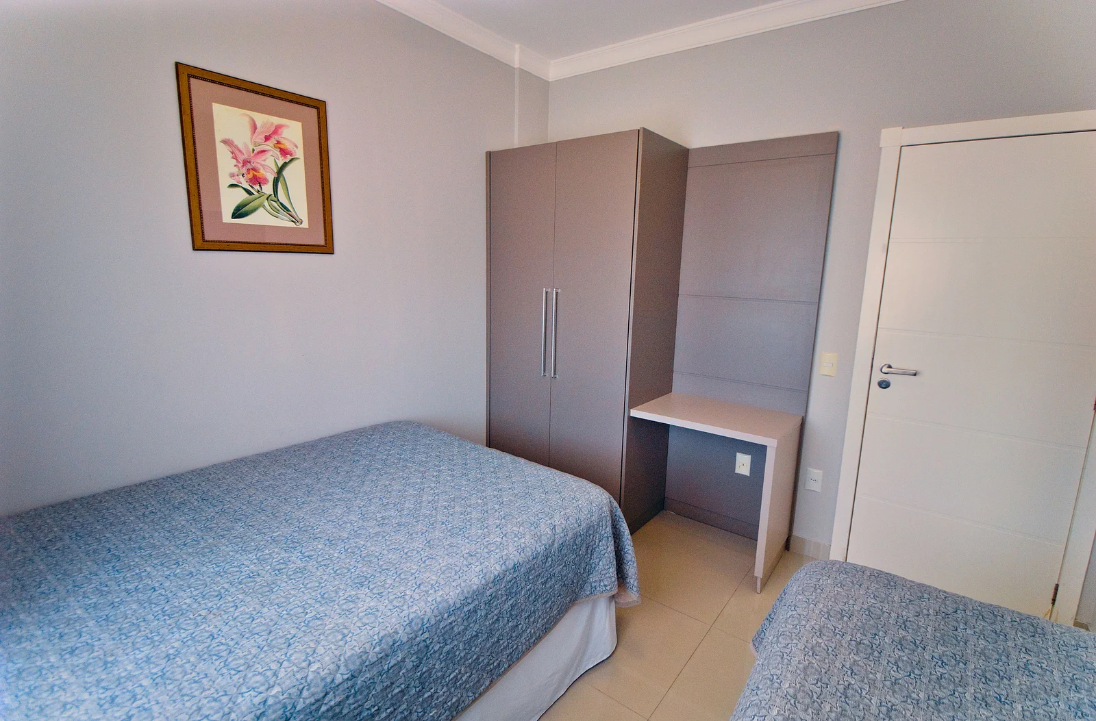 Foto oficial · Baía dos Golfinhos — Apartamento 303, 2 dormitórios · 8
