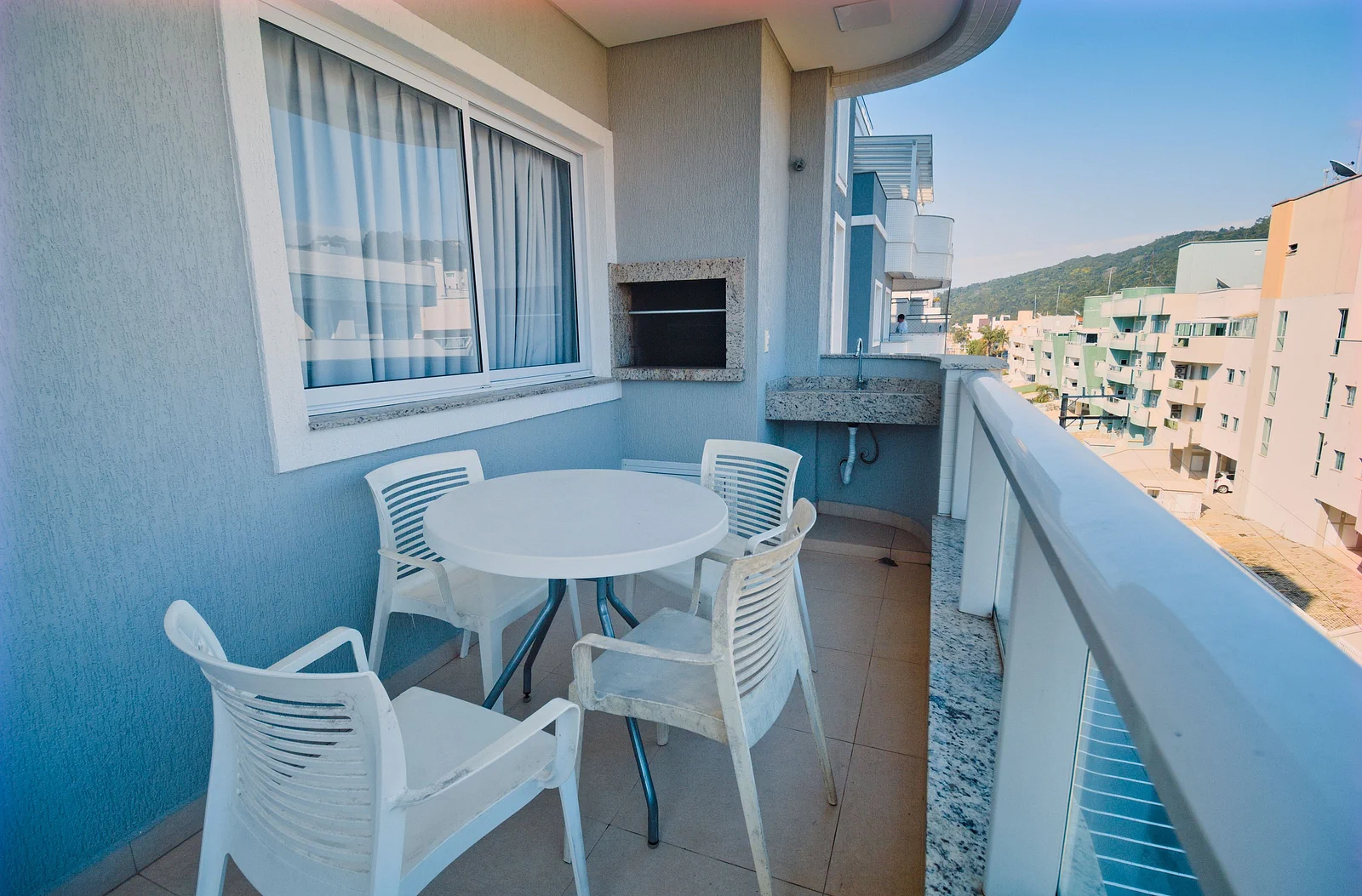 Foto oficial · Baía dos Golfinhos — Apartamento 304, 2 dormitórios · 15