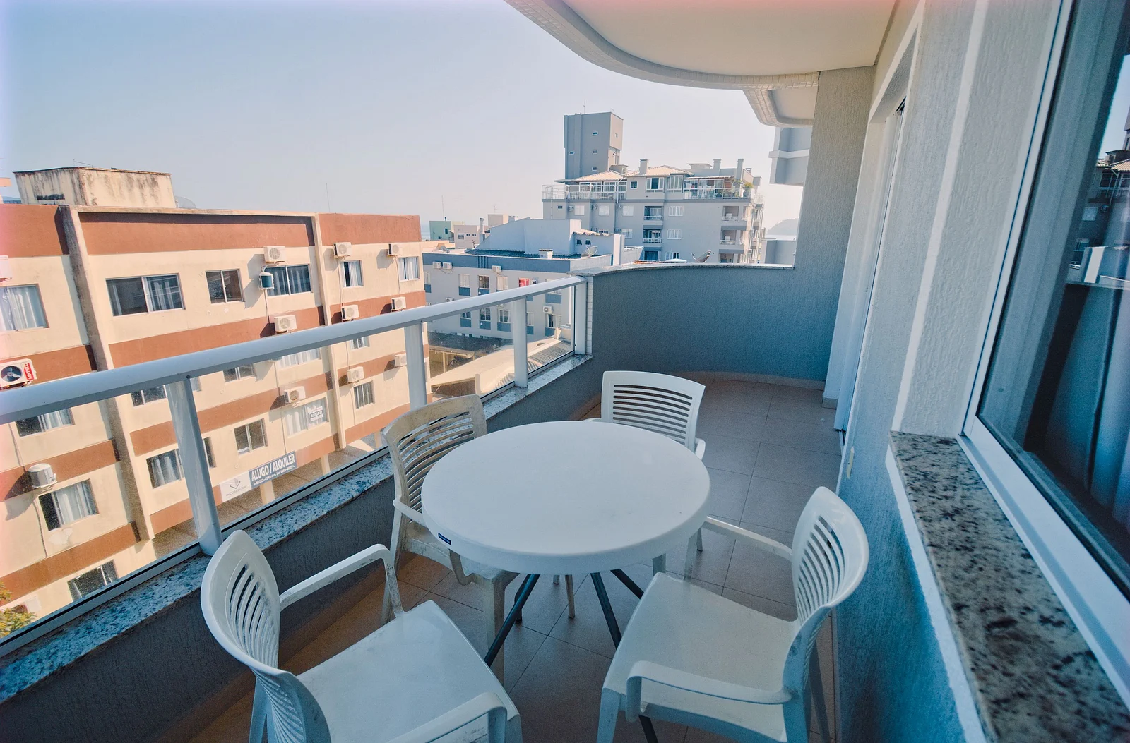Foto oficial · Baía dos Golfinhos — Apartamento 304, 2 dormitórios · 16