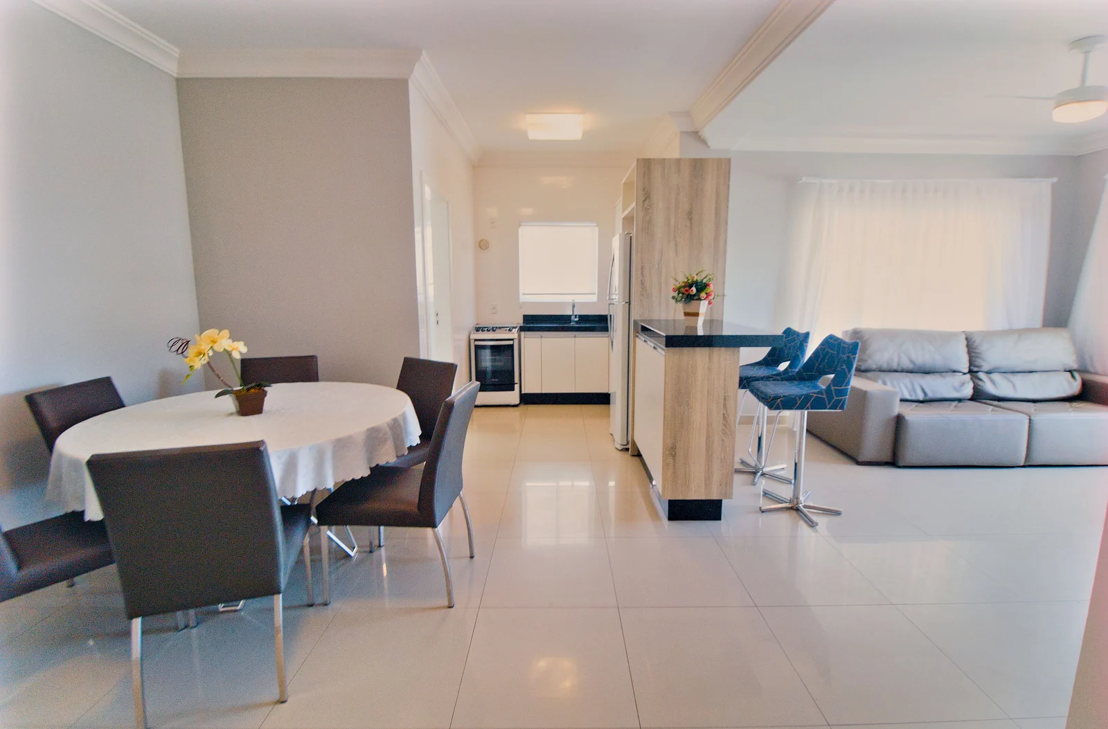 Baía dos Golfinhos — Apartamento 306, 3 dormitórios