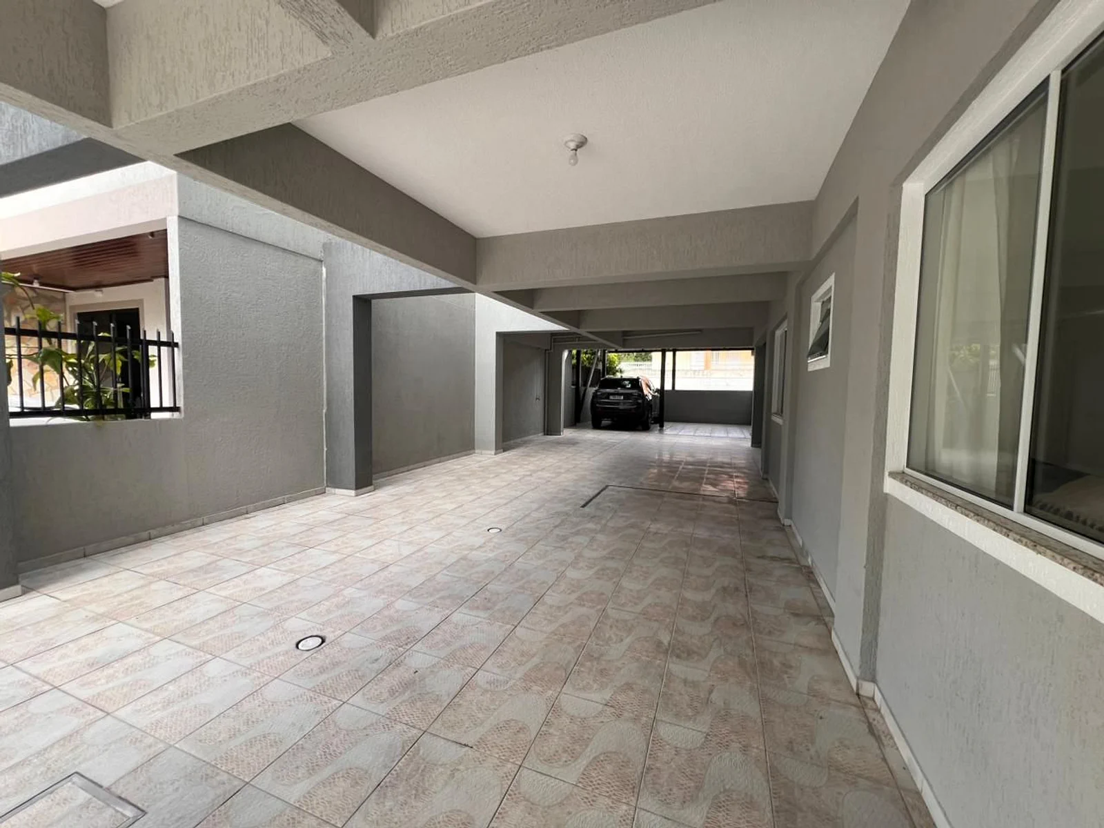Foto oficial · Casa de três dormitórios — Até 8 hóspedes (YO01I) · 34