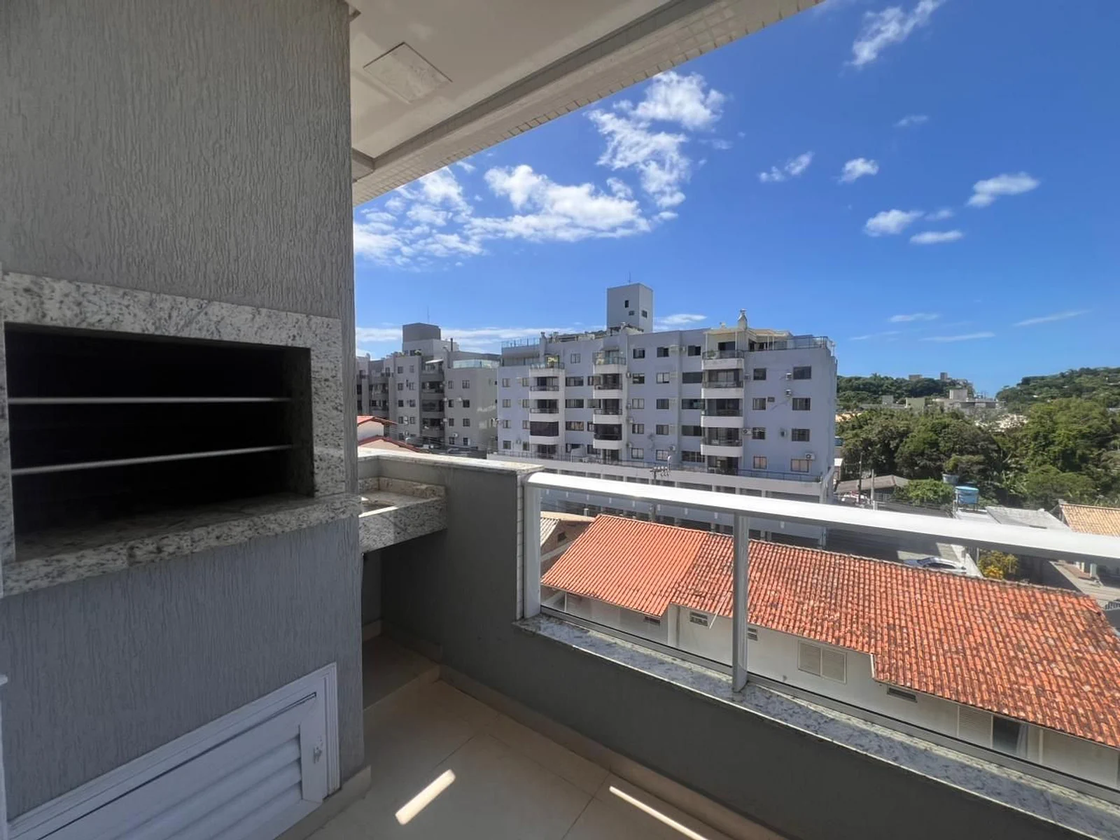 Foto oficial · Baía dos Golfinhos — Apartamento 303, 2 dormitórios · 25